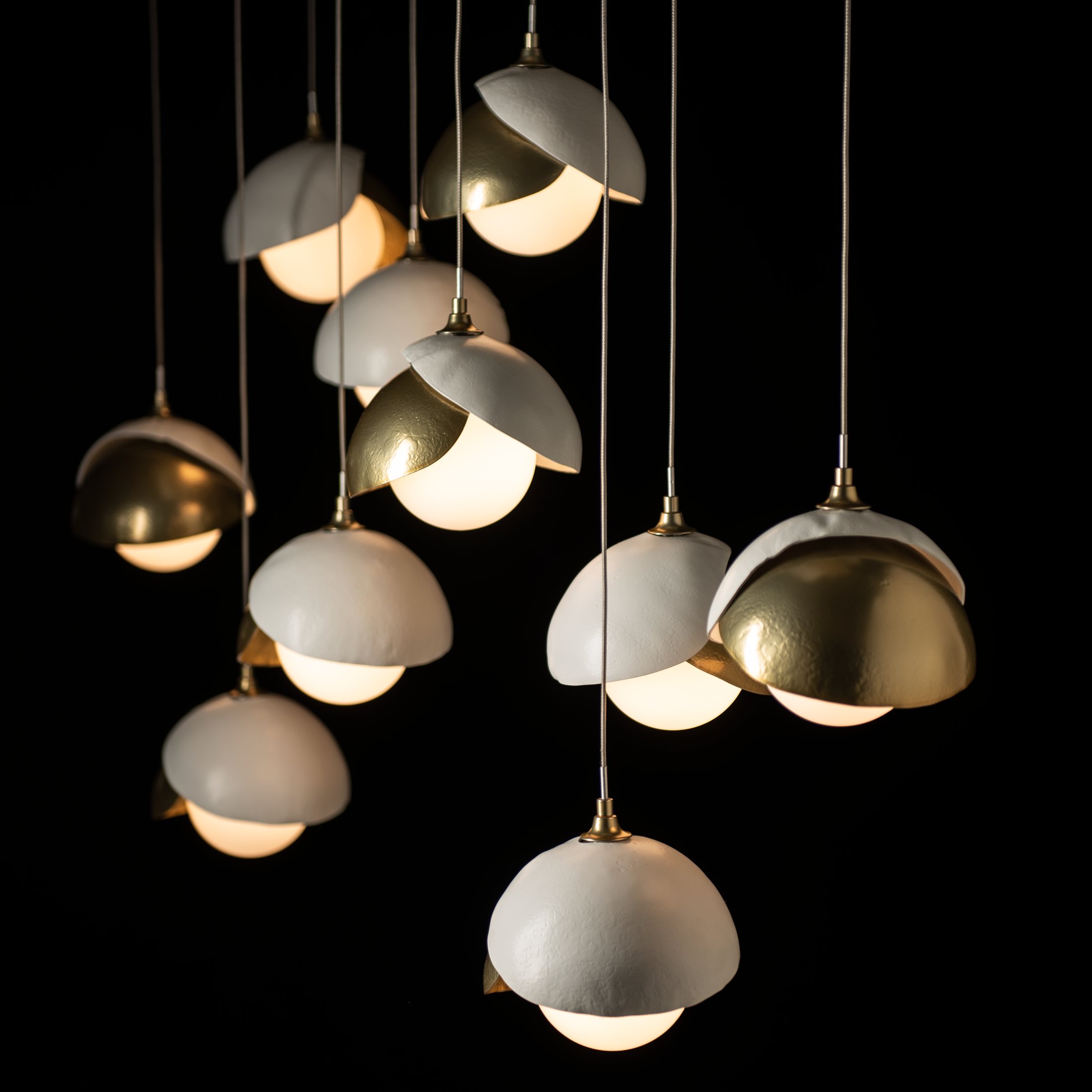 Brooklyn extra large pendant light top