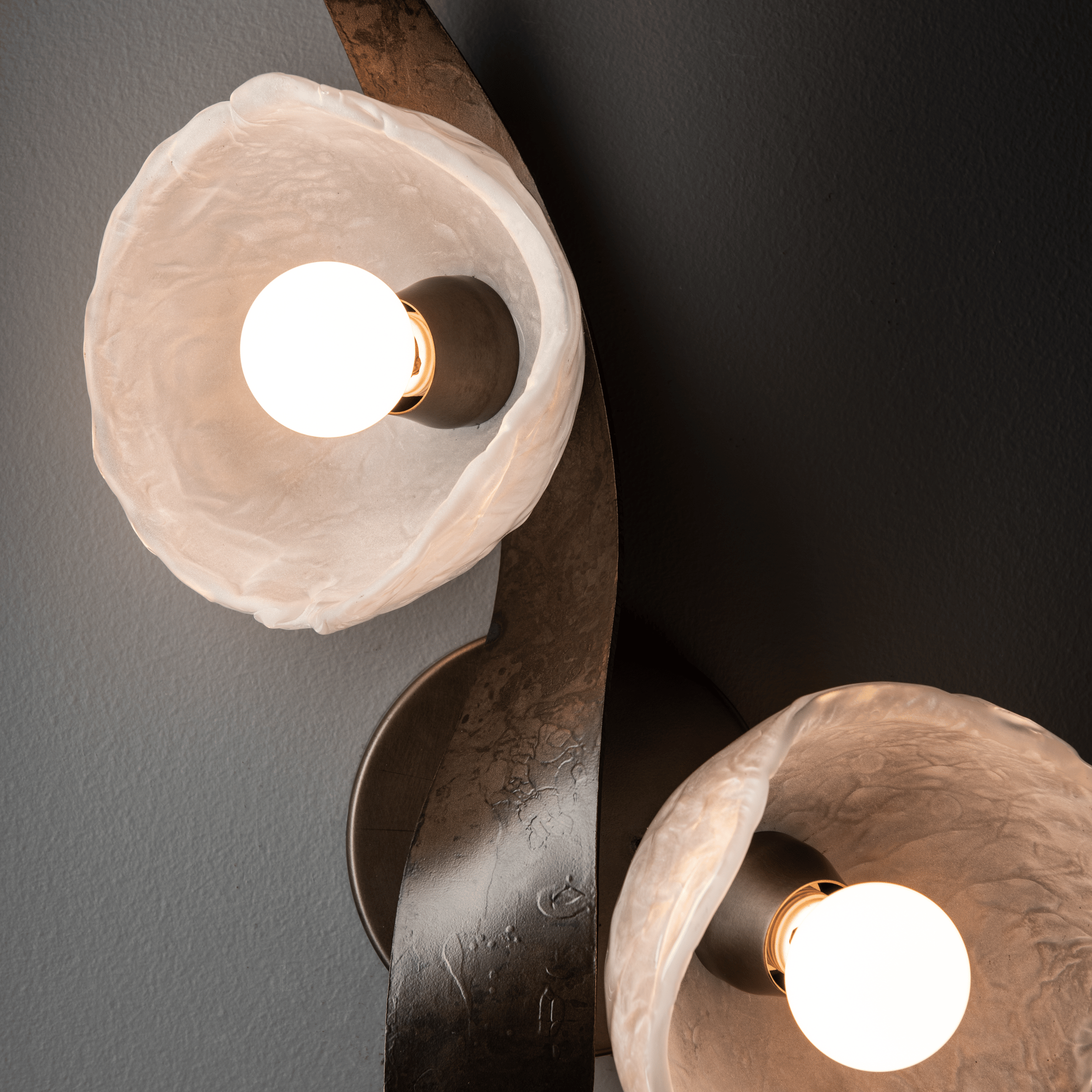 Hubbardton Forge Mika Sconce - Thumbnail 2