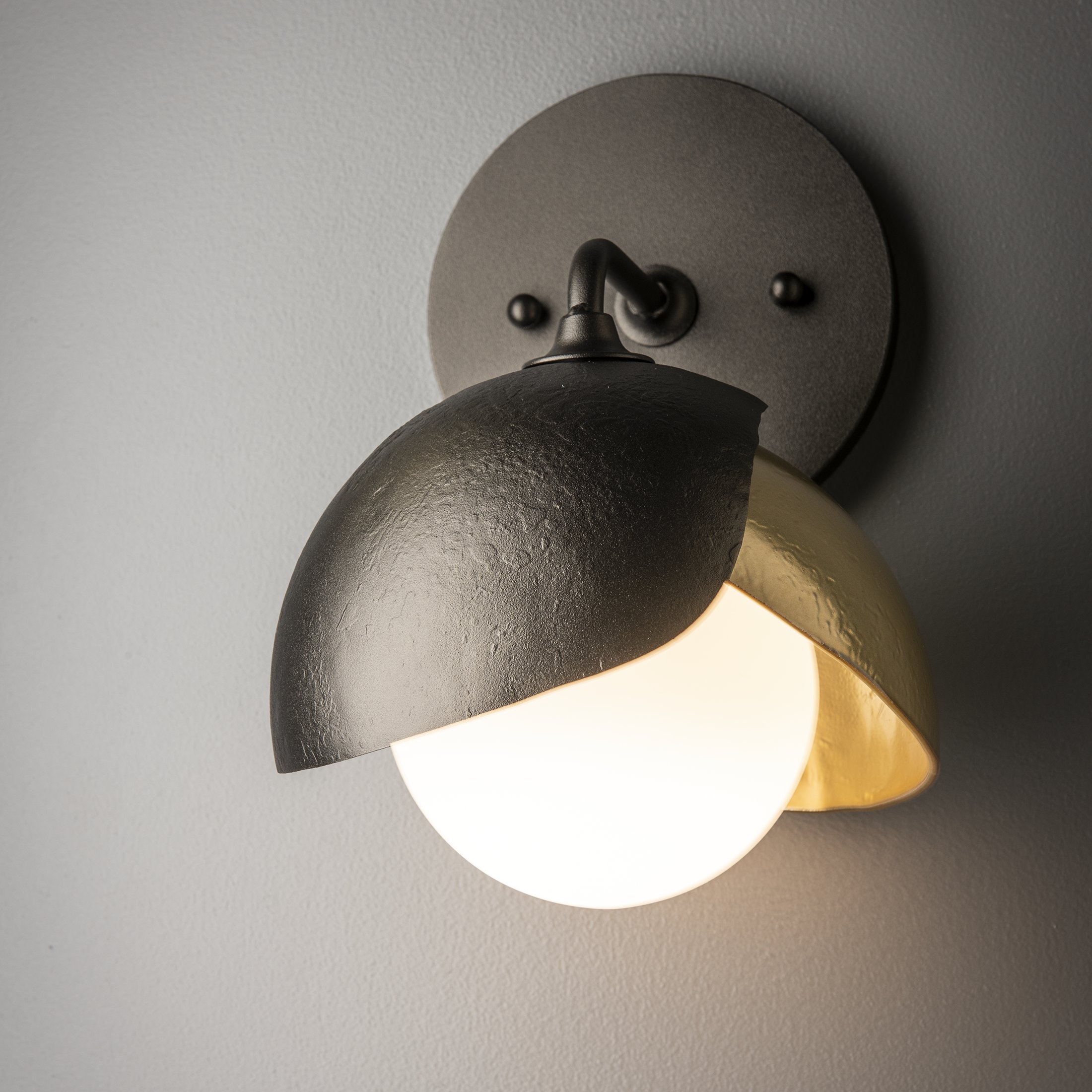Bathroom sconce with shade new arrivals