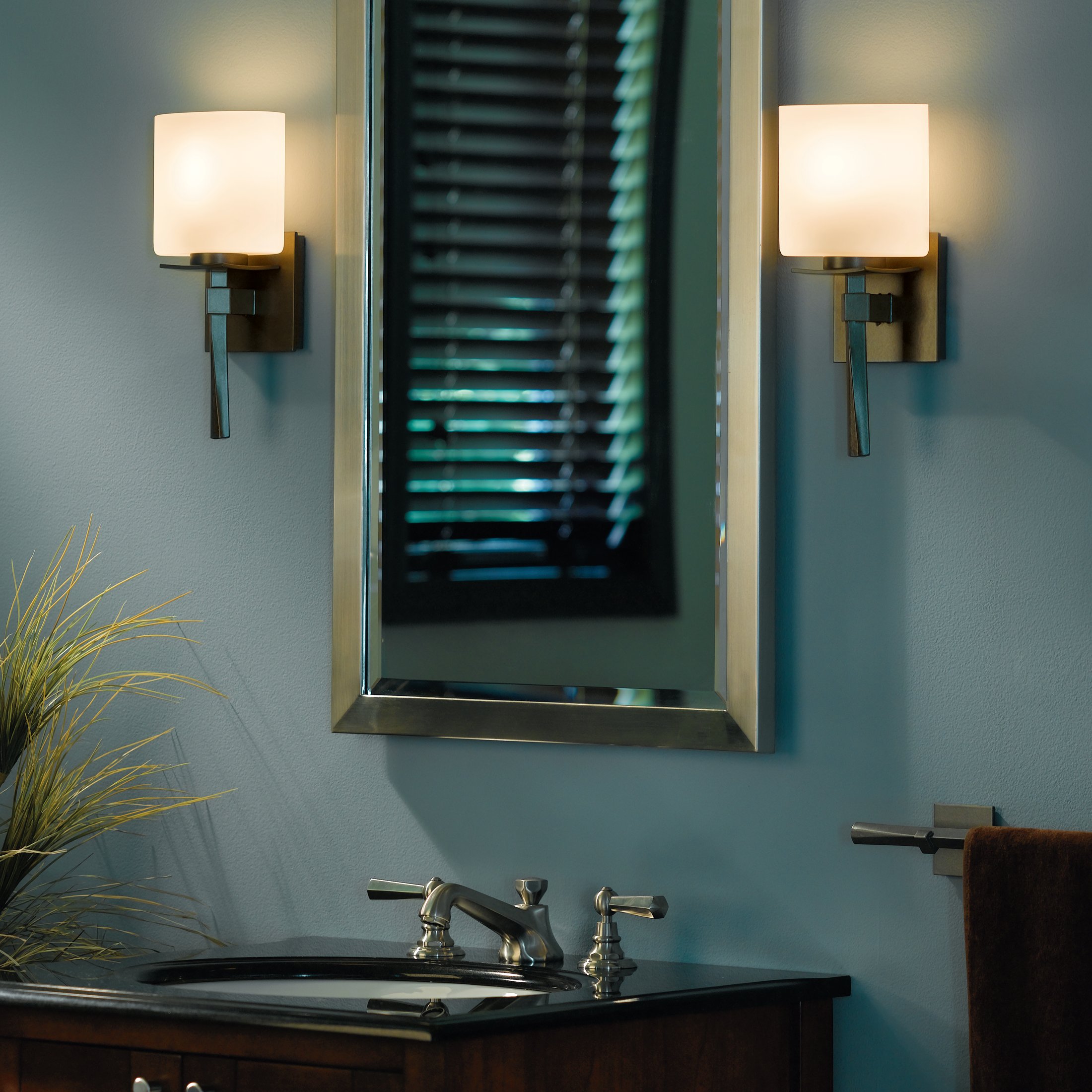 Hubbardton Forge Beacon Hall Ellipse Sconce - Thumbnail 2