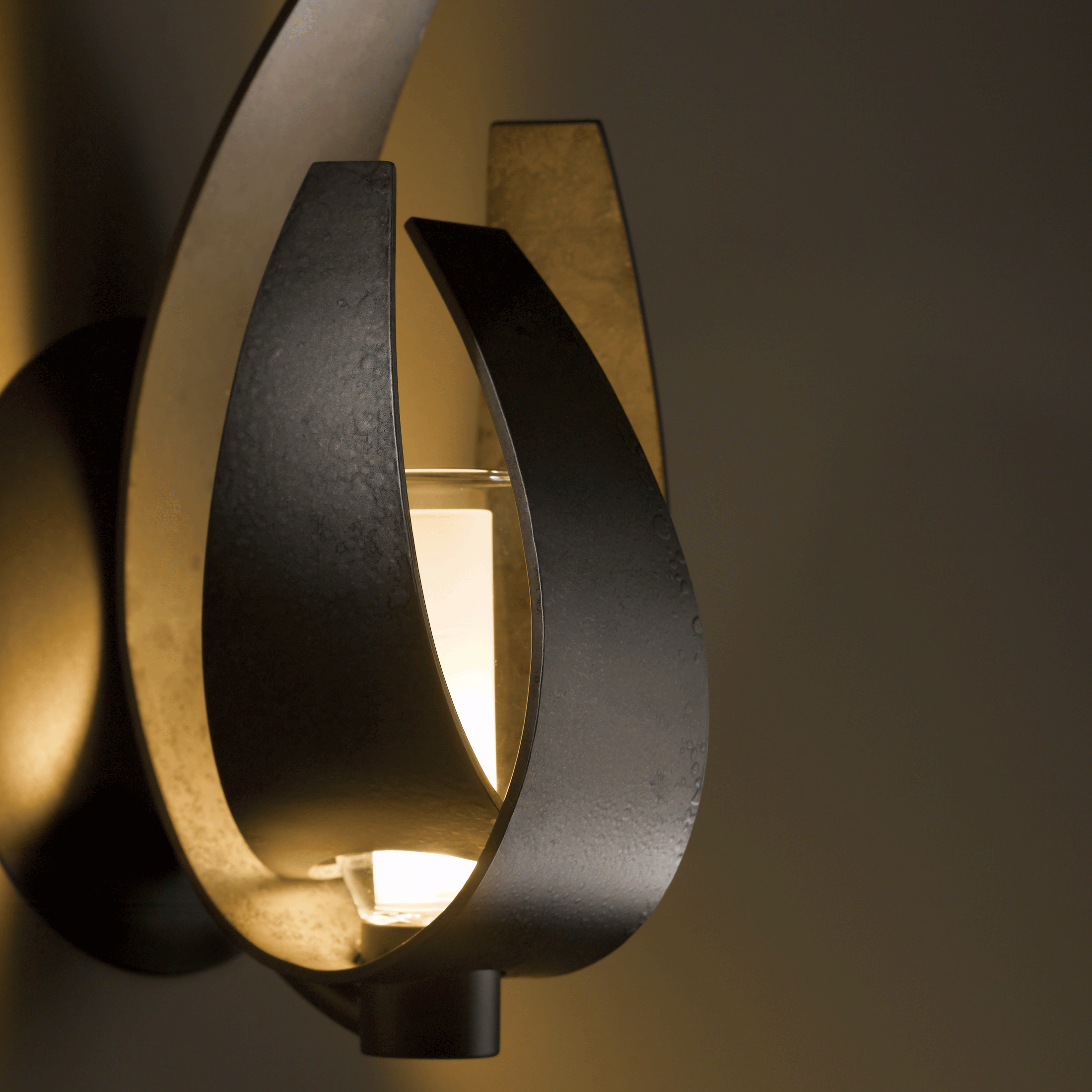 Corona Sconce | by Hubbardton Forge | 206501