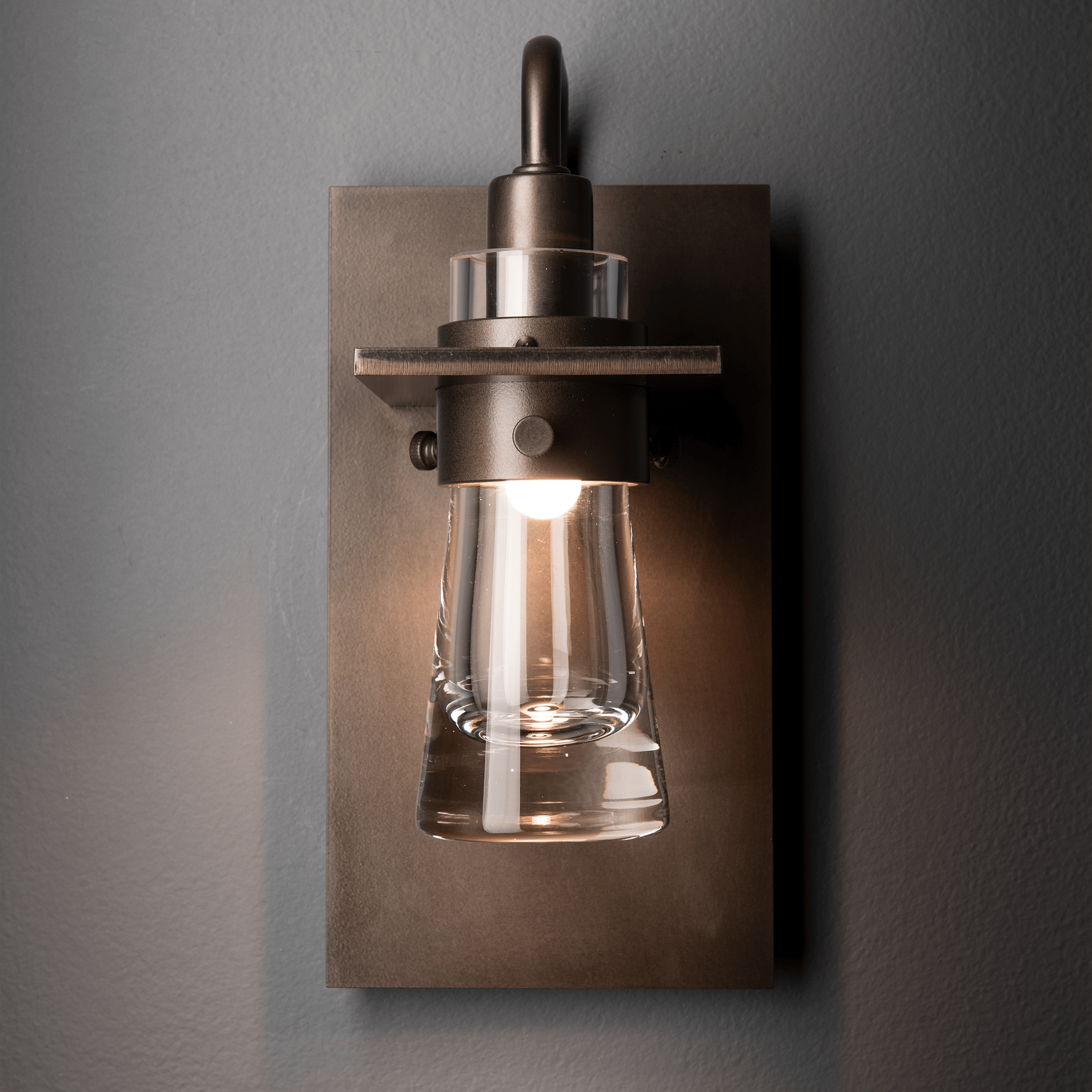 Erlenmeyer Sconce | by Hubbardton Forge | 207710