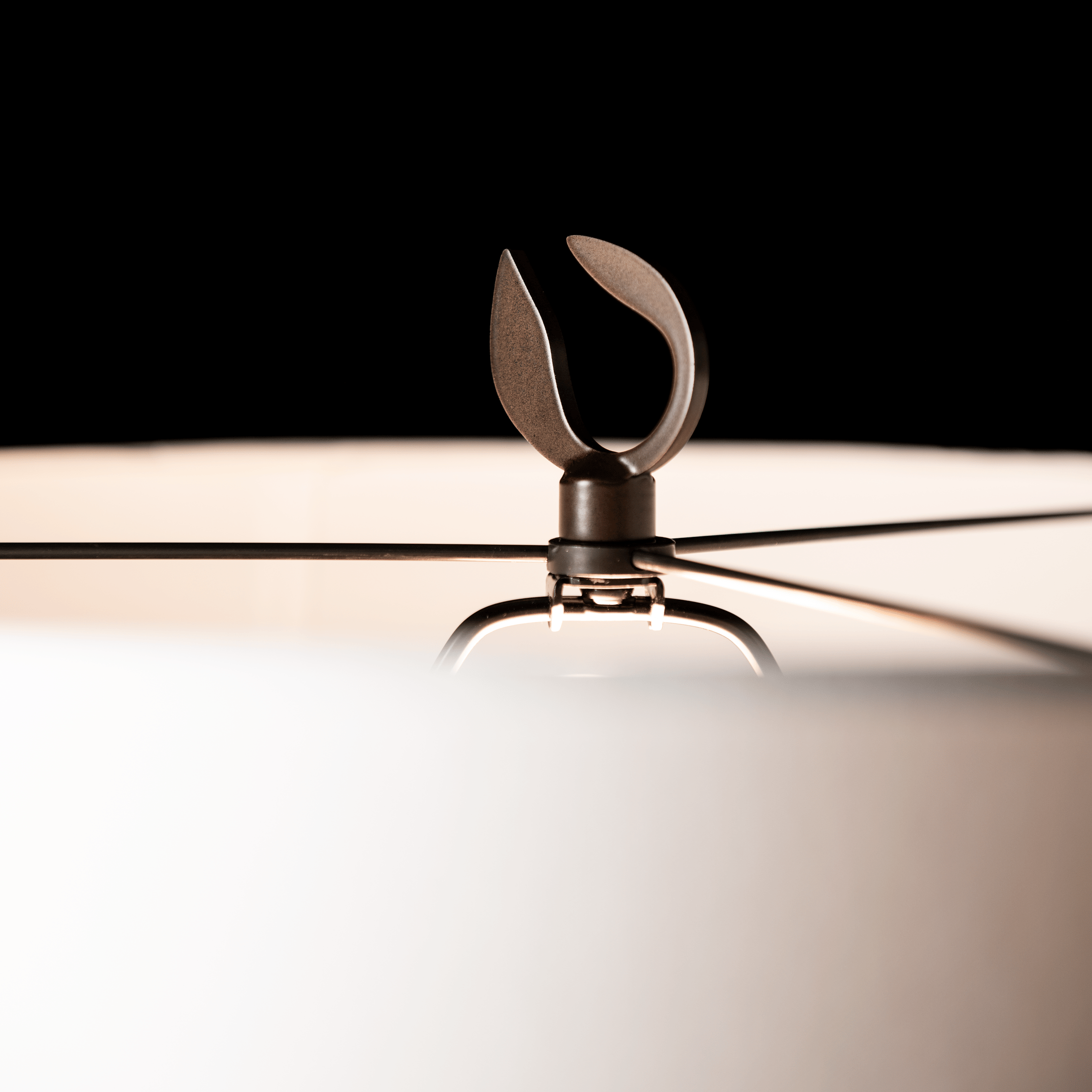 Dahlia Table Lamp | by Hubbardton Forge | 272105