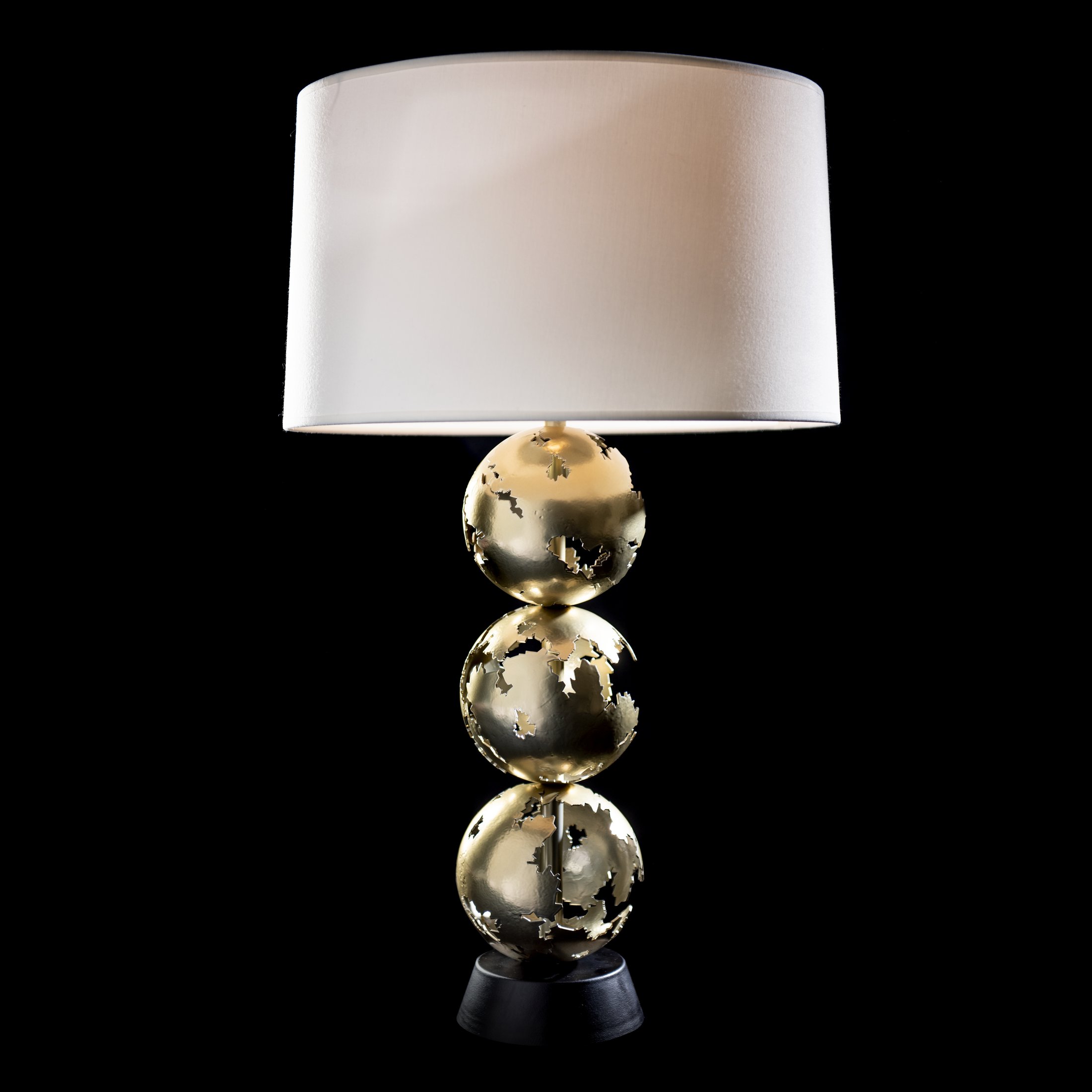 Tall shop table lamp