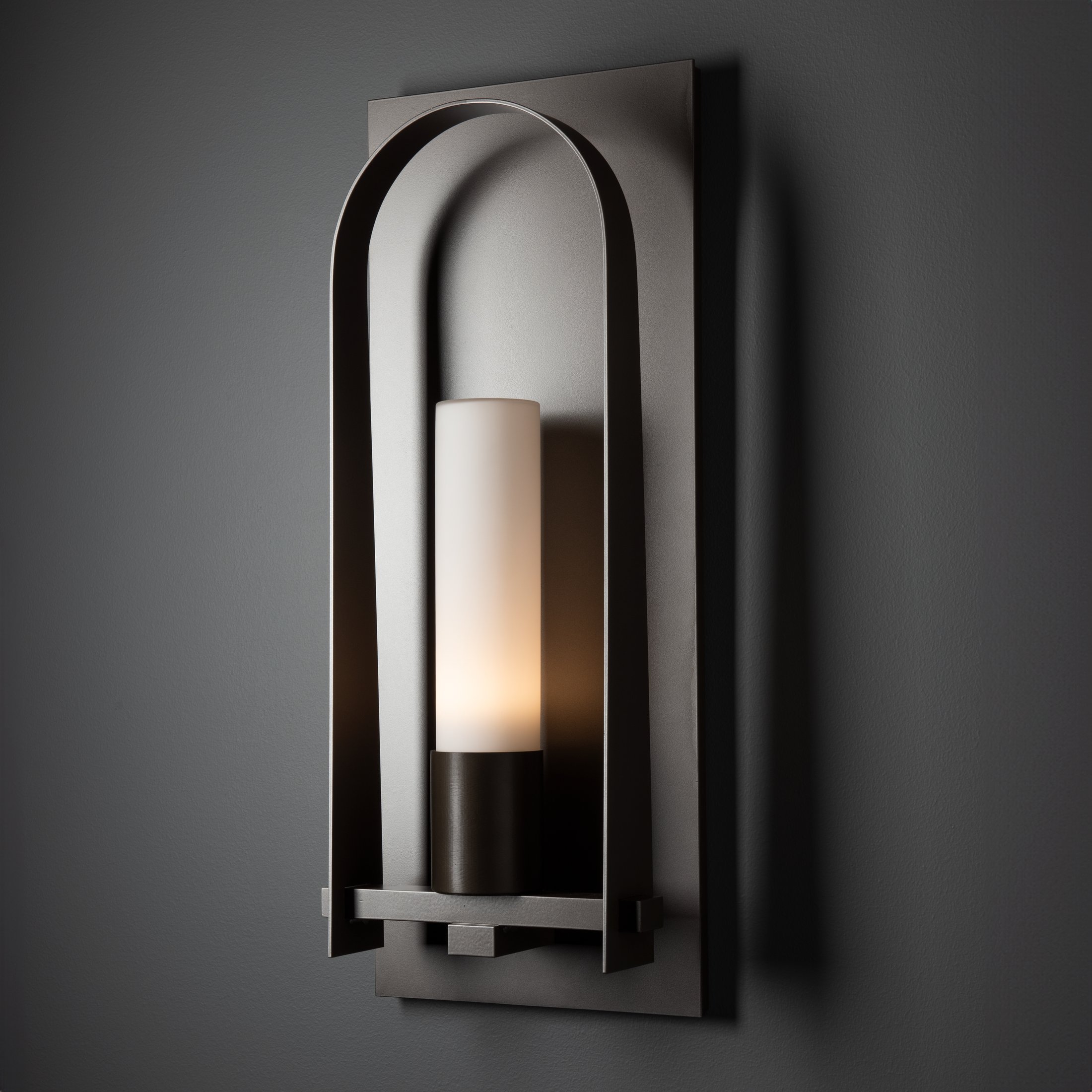 Hubbardton Forge Triomphe Outdoor Sconce