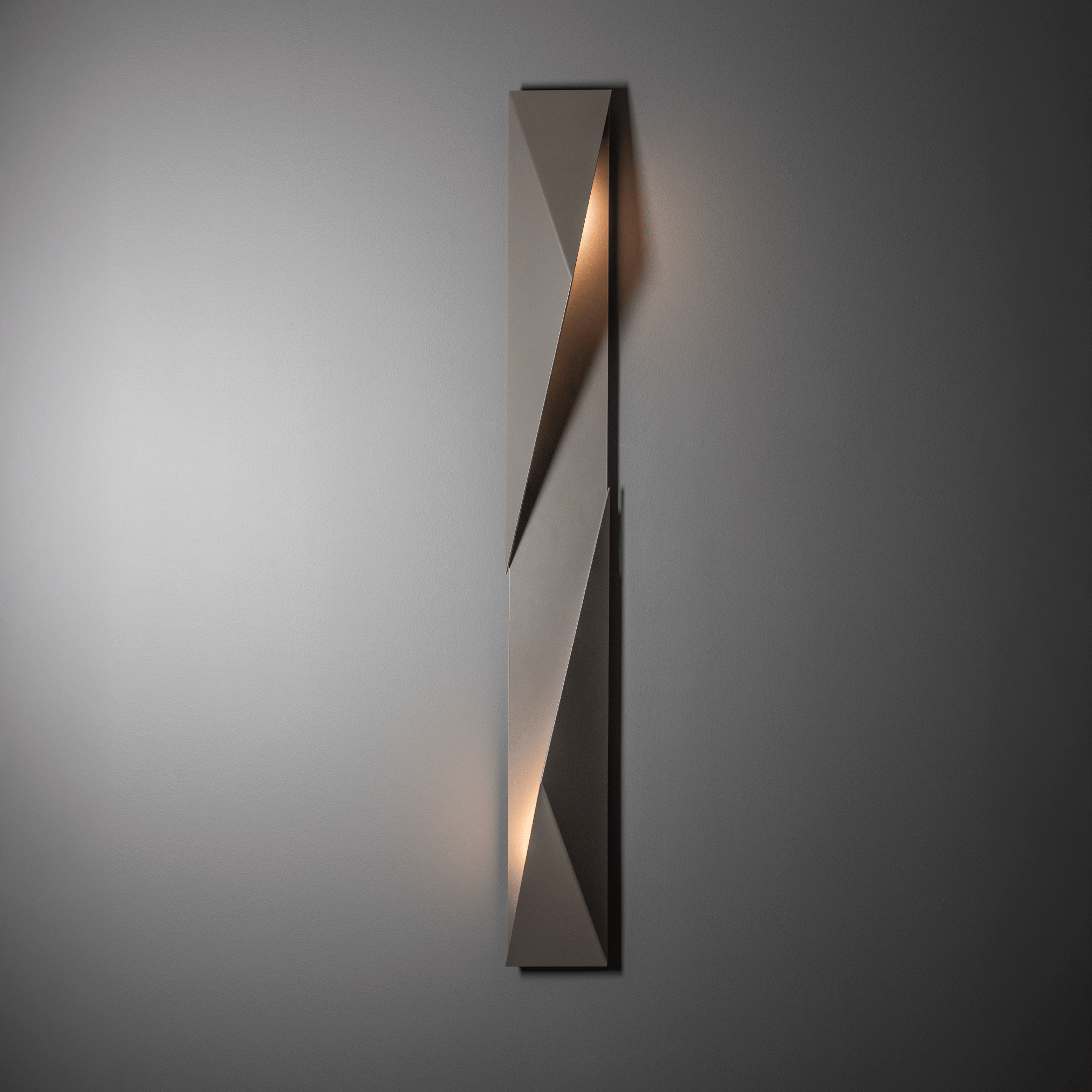 Carbon Large Outdoor Sconce | by Hubbardton Forge | 302044