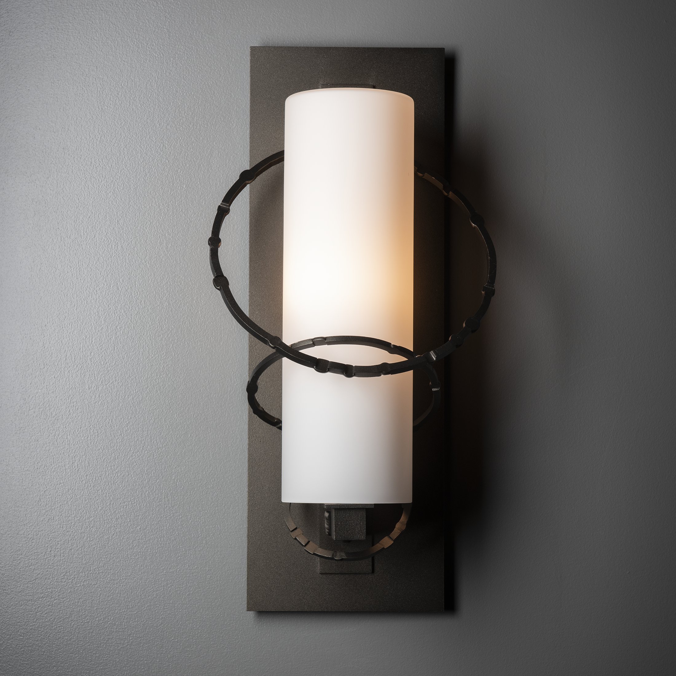 Olympus Medium Outdoor Sconce | by Hubbardton Forge | OUT-302402
