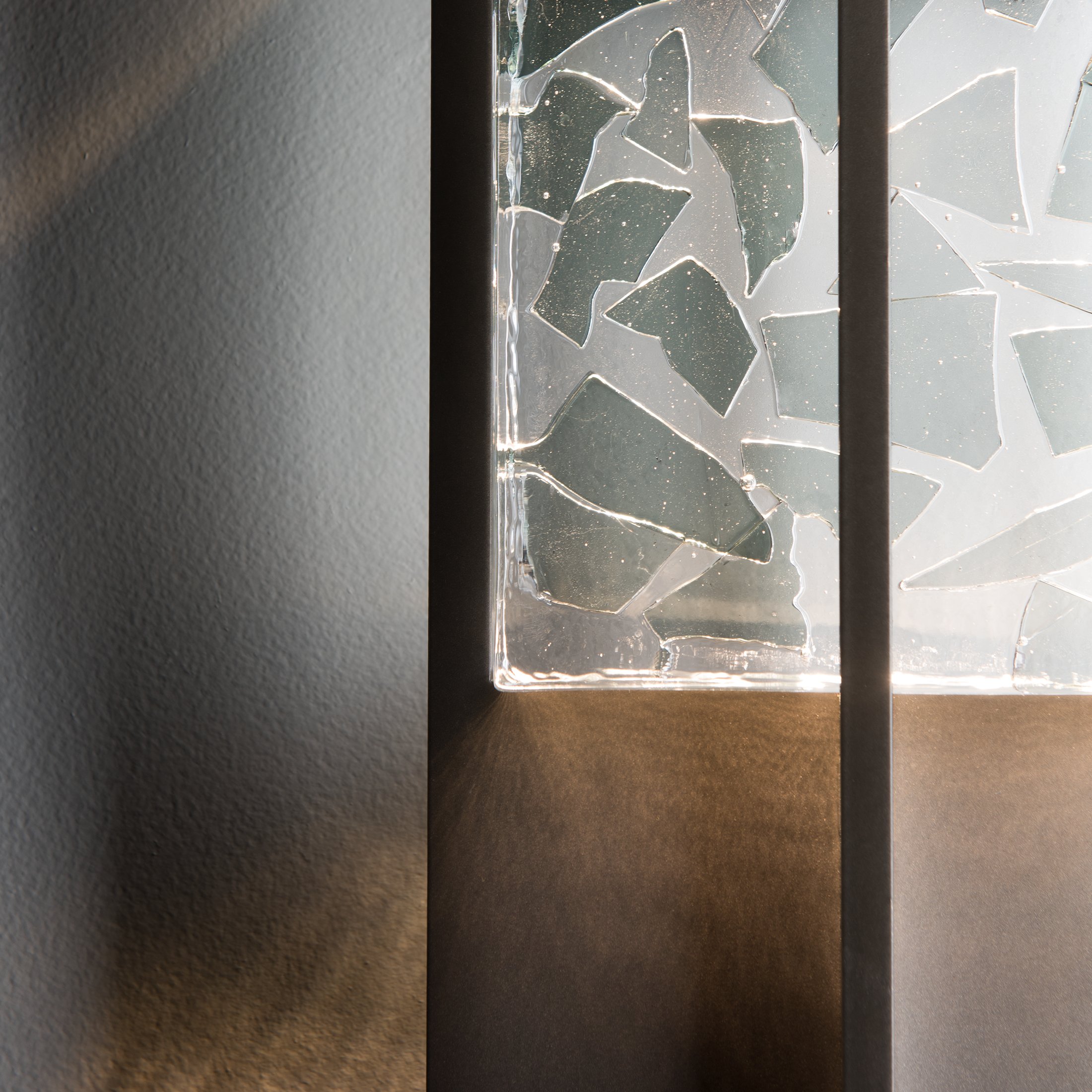 Hubbardton Forge Shard Wall Sconce - Thumbnail 4