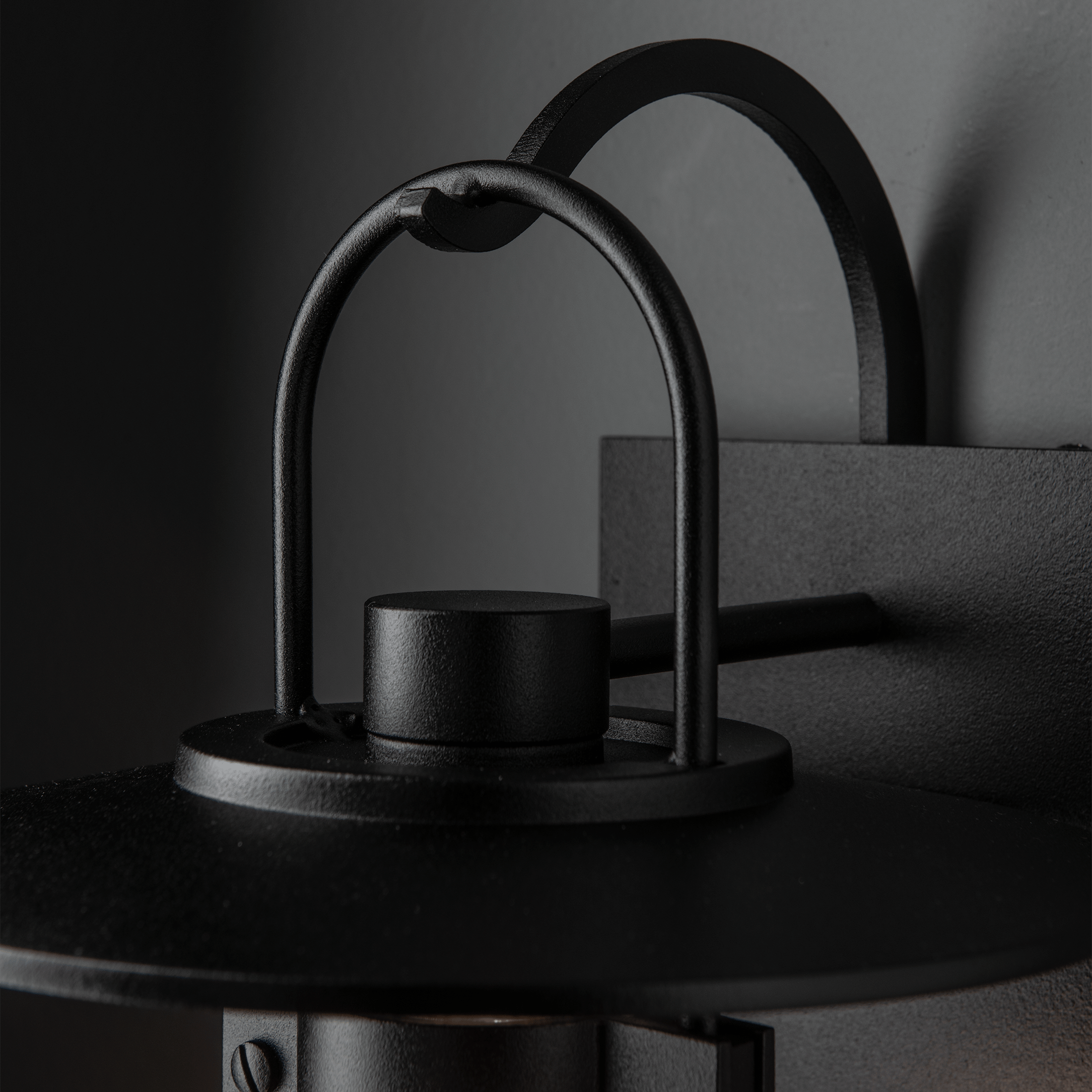 【Ma.】 Mason Outdoor Sconce | by Hubbardton Forge | 303003