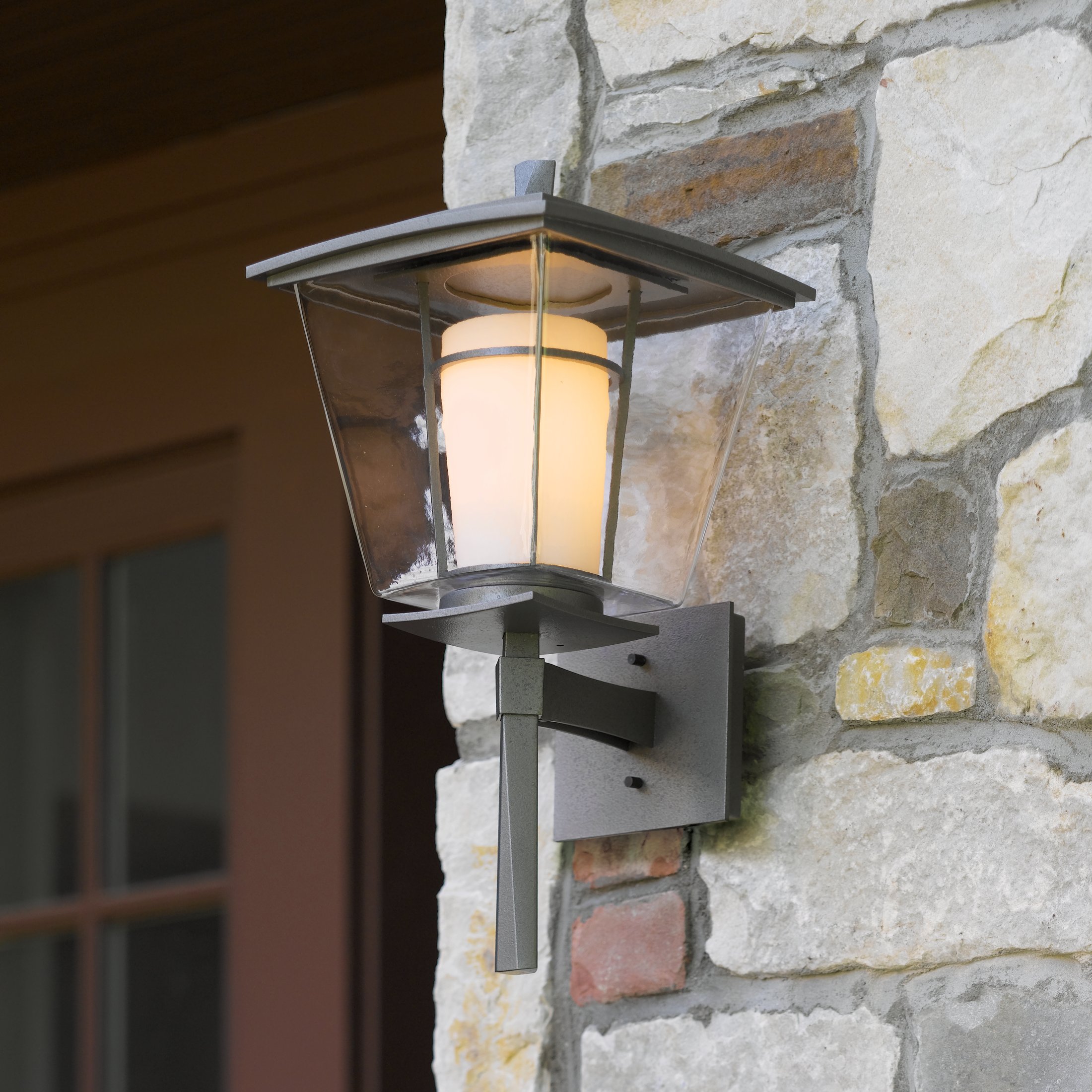 Hubbardton Forge Beacon Hall Outdoor Sconce - Thumbnail 4