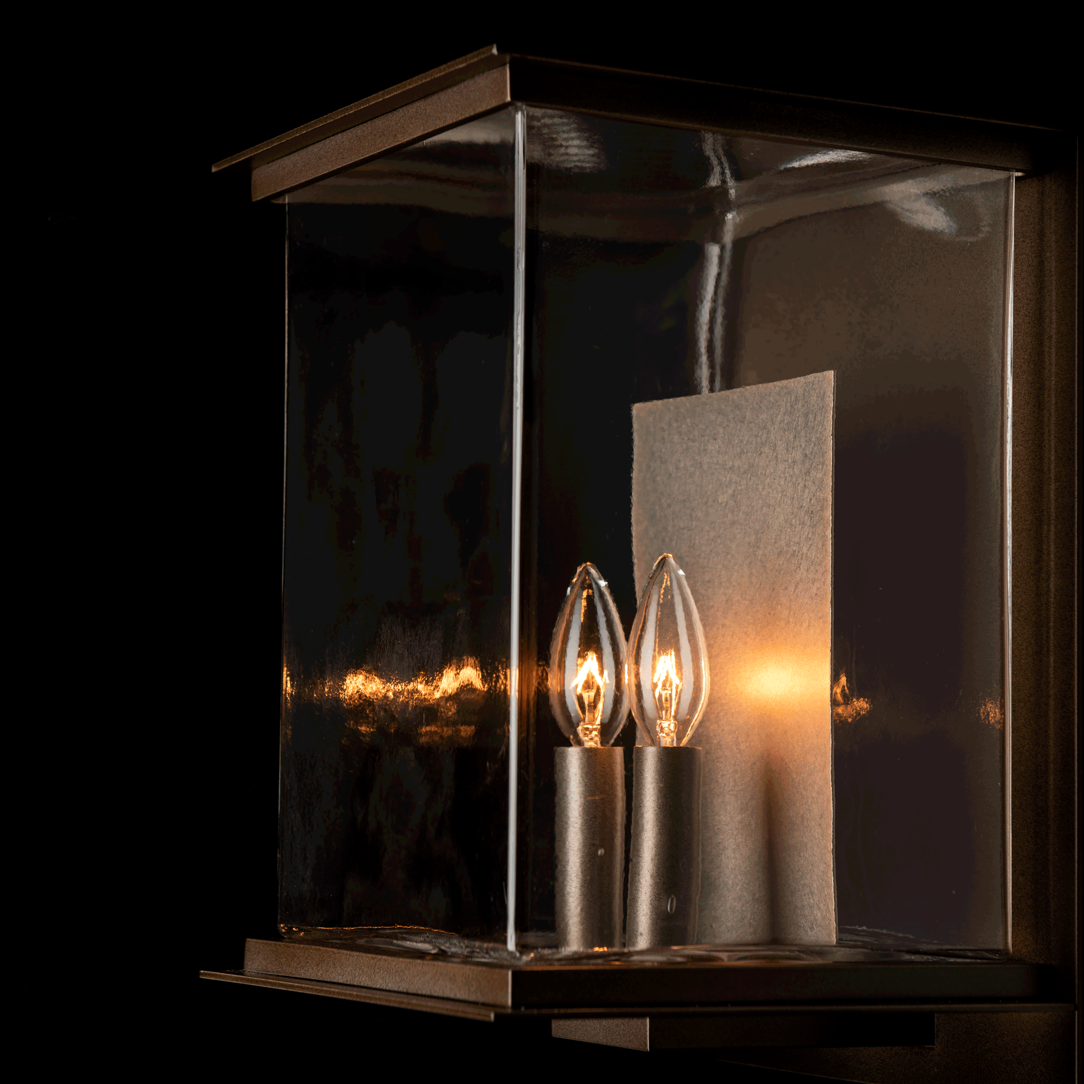 Kingston Outdoor Large Sconce | by Hubbardton Forge | 304842