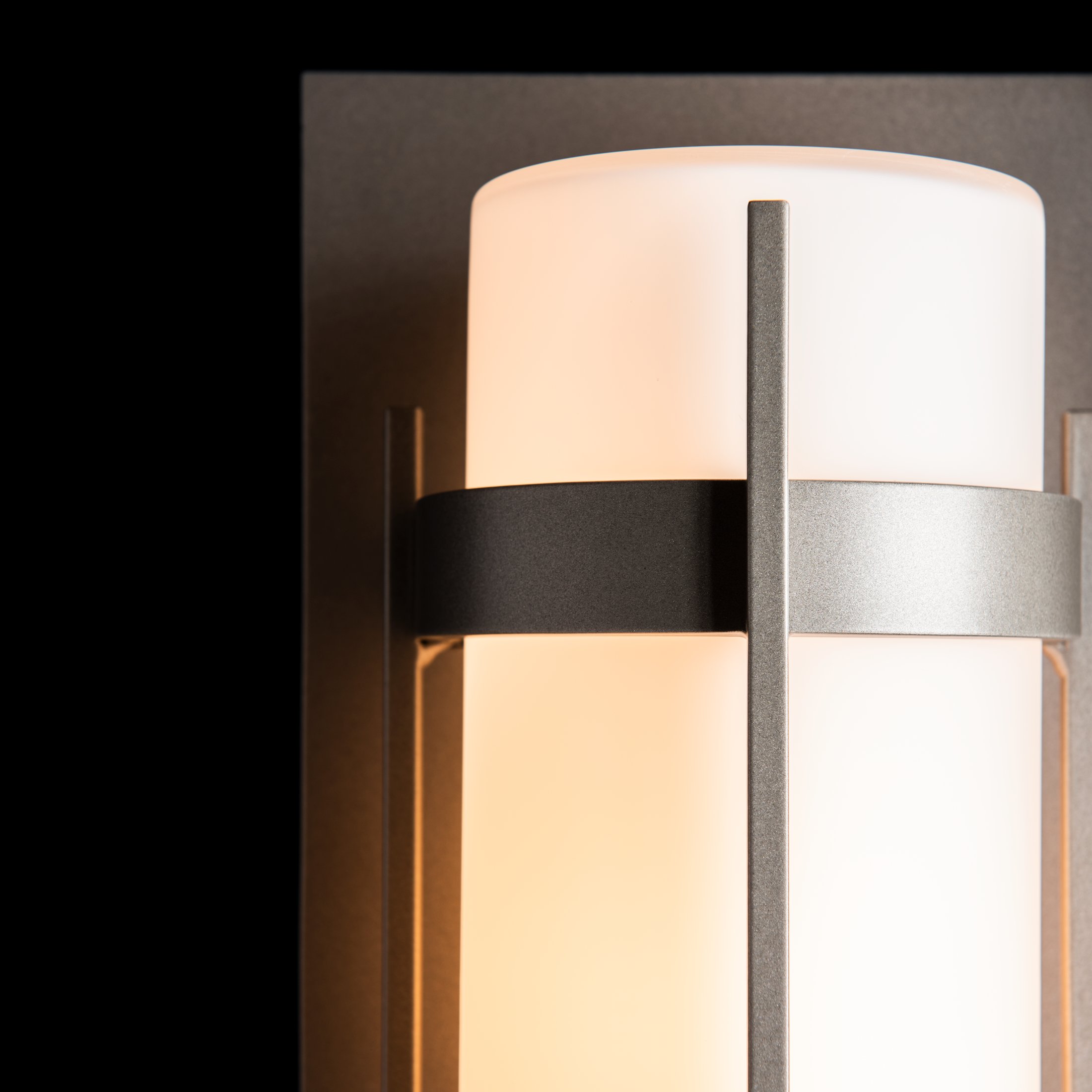 Banded Outdoor Sconce | by Hubbardton Forge | 305893