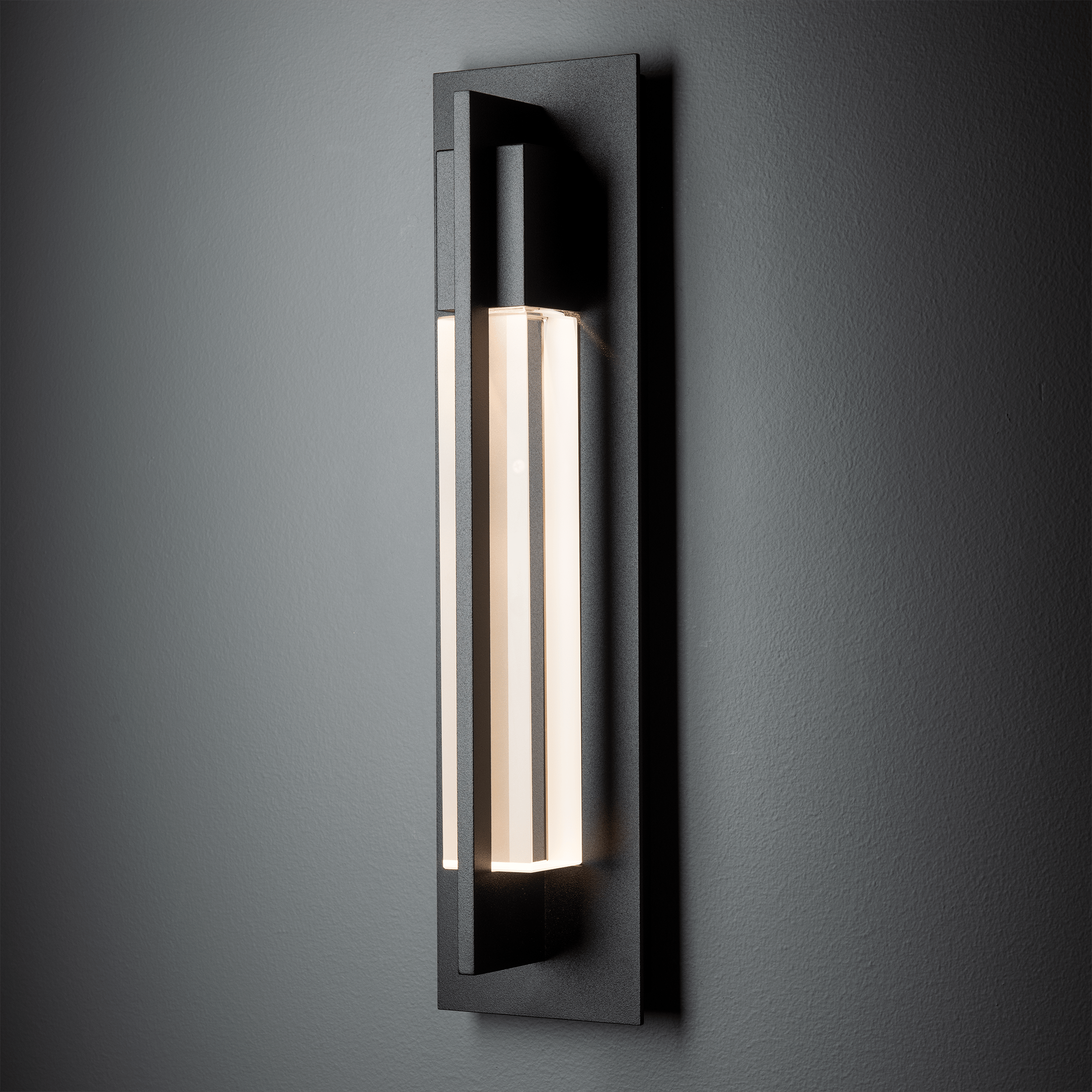 Axis Outdoor Sconce | by Hubbardton Forge | 306403