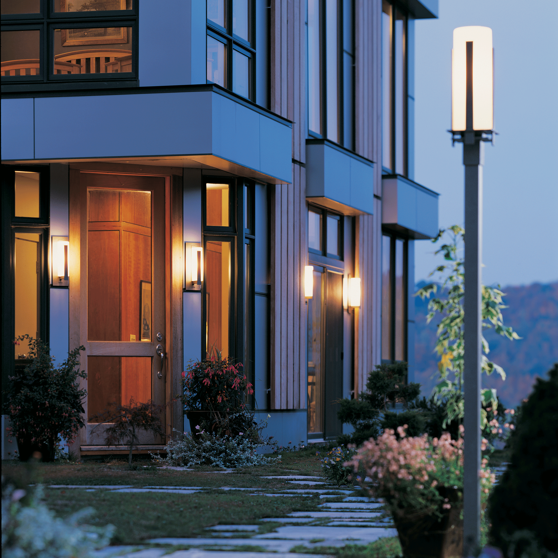 Hubbardton Forge Forged Vertical Bars Outdoor Sconce