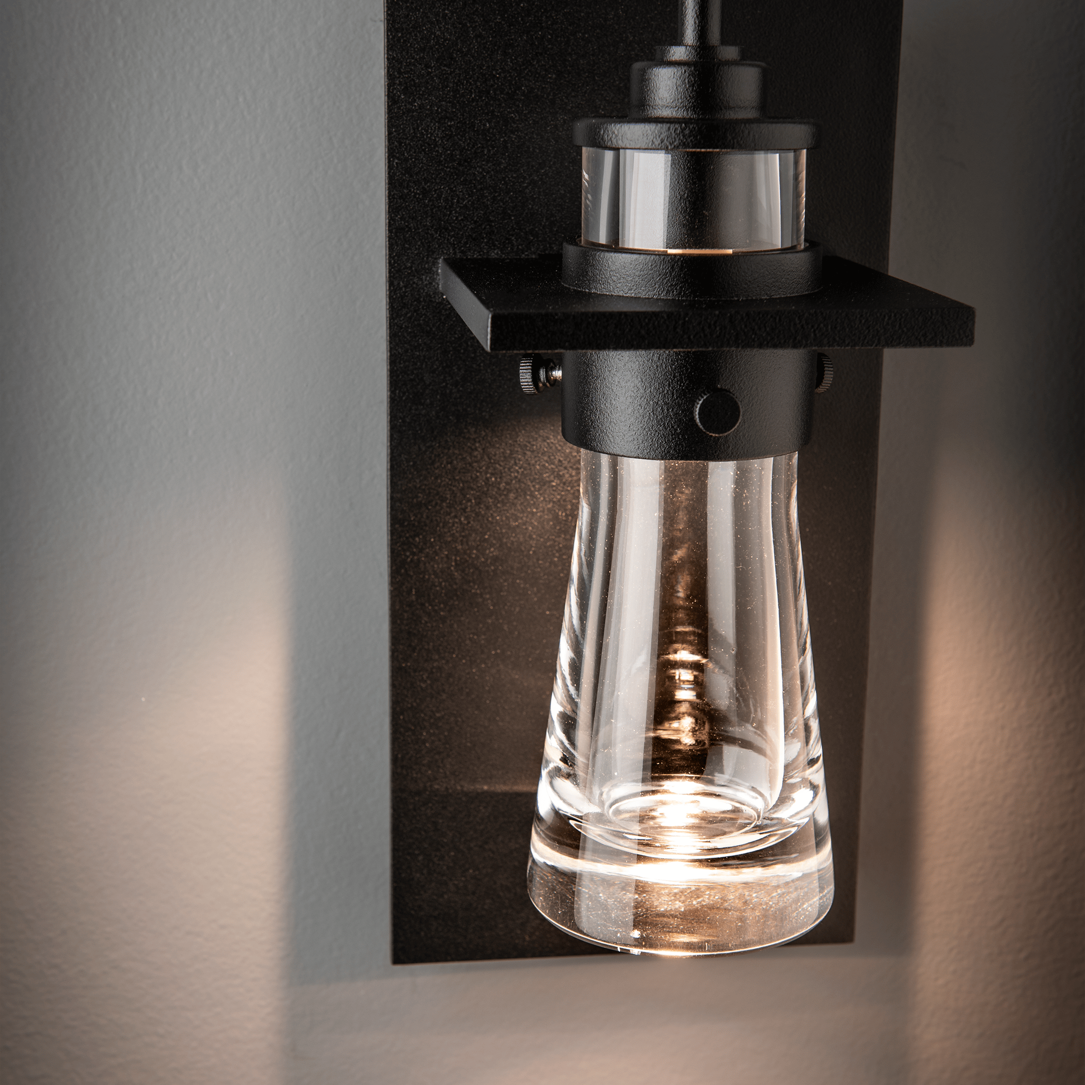 Erlenmeyer Medium Outdoor Sconce | by Hubbardton Forge | 307715