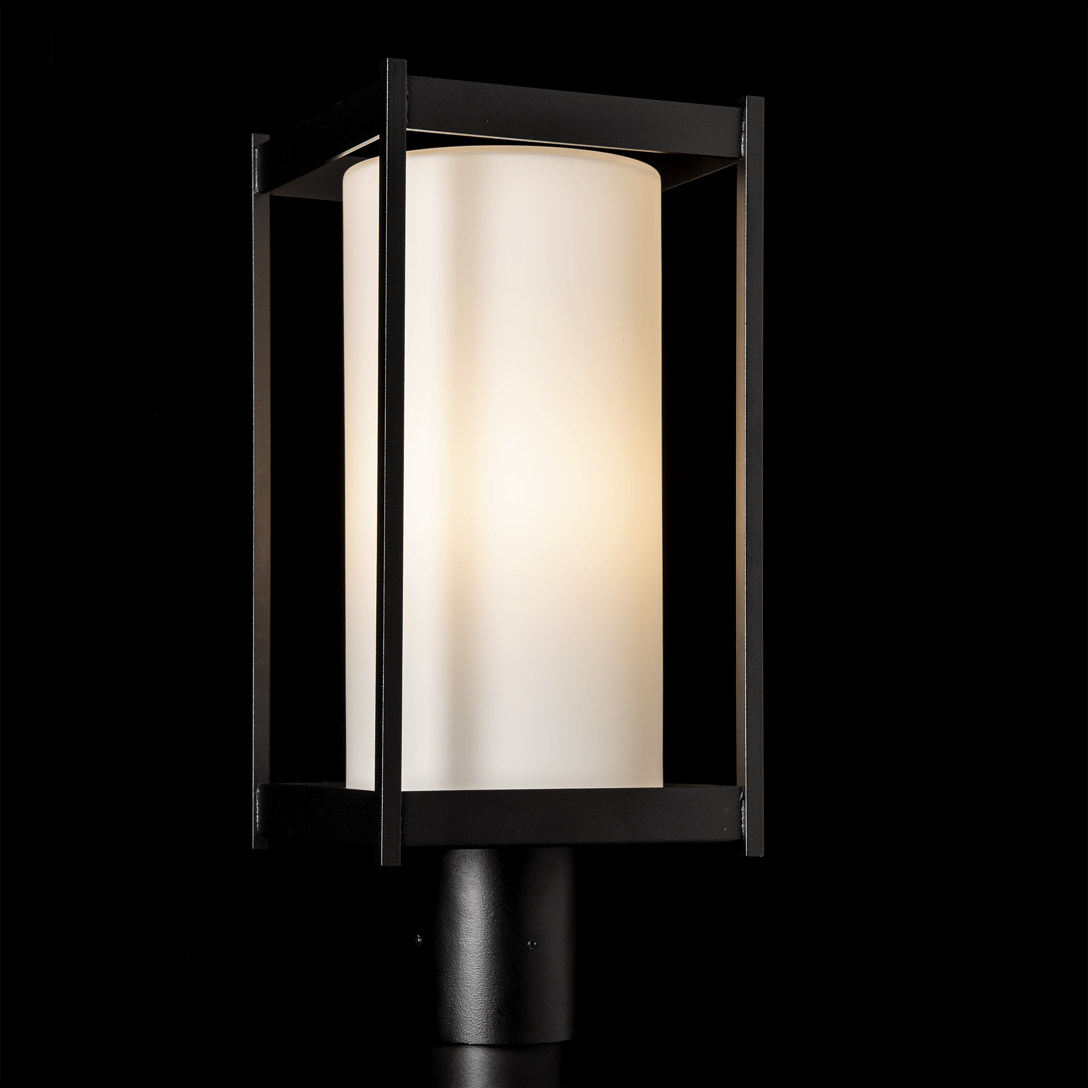 Hubbardton Forge Cela Outdoor Post Light