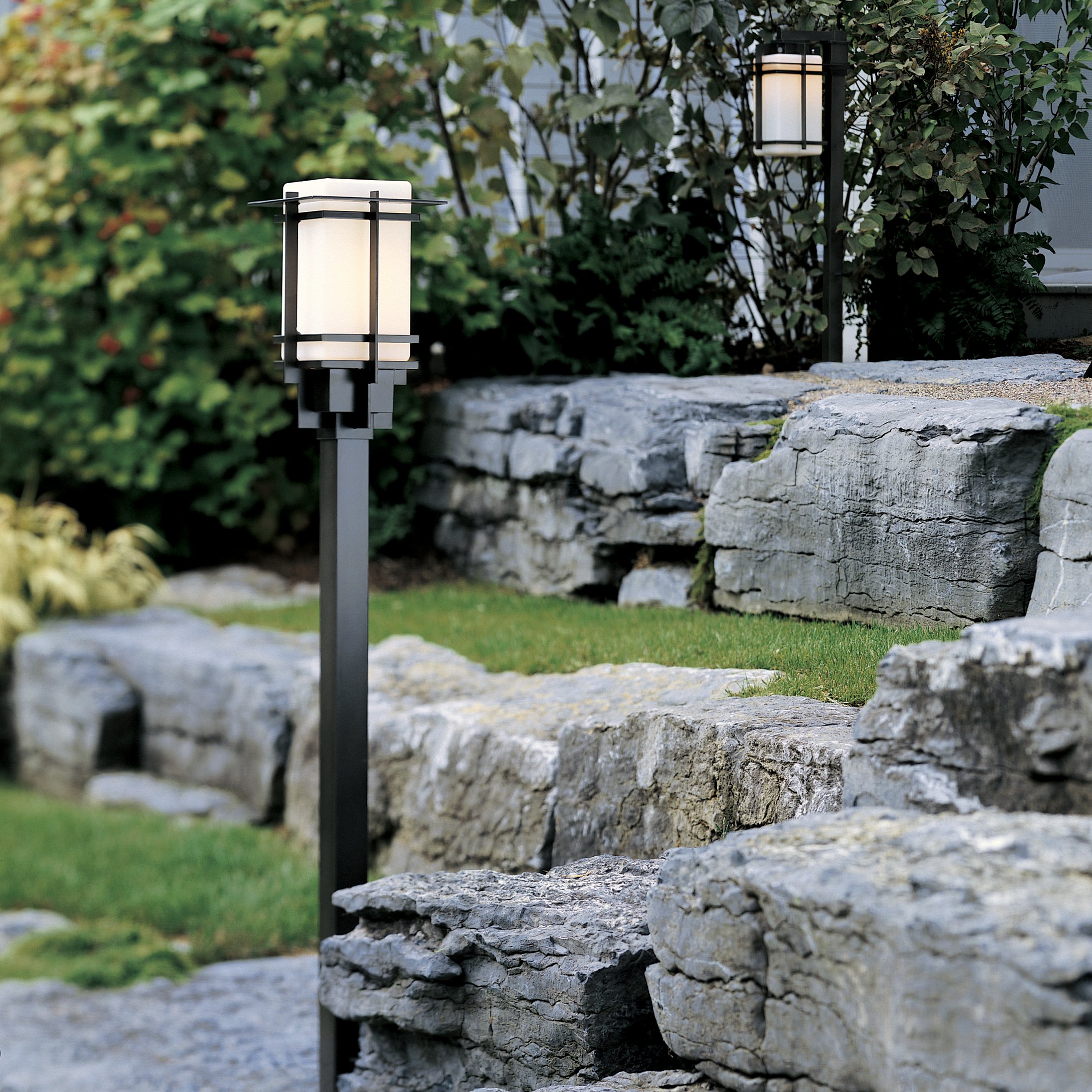 Stone lamp post cheap