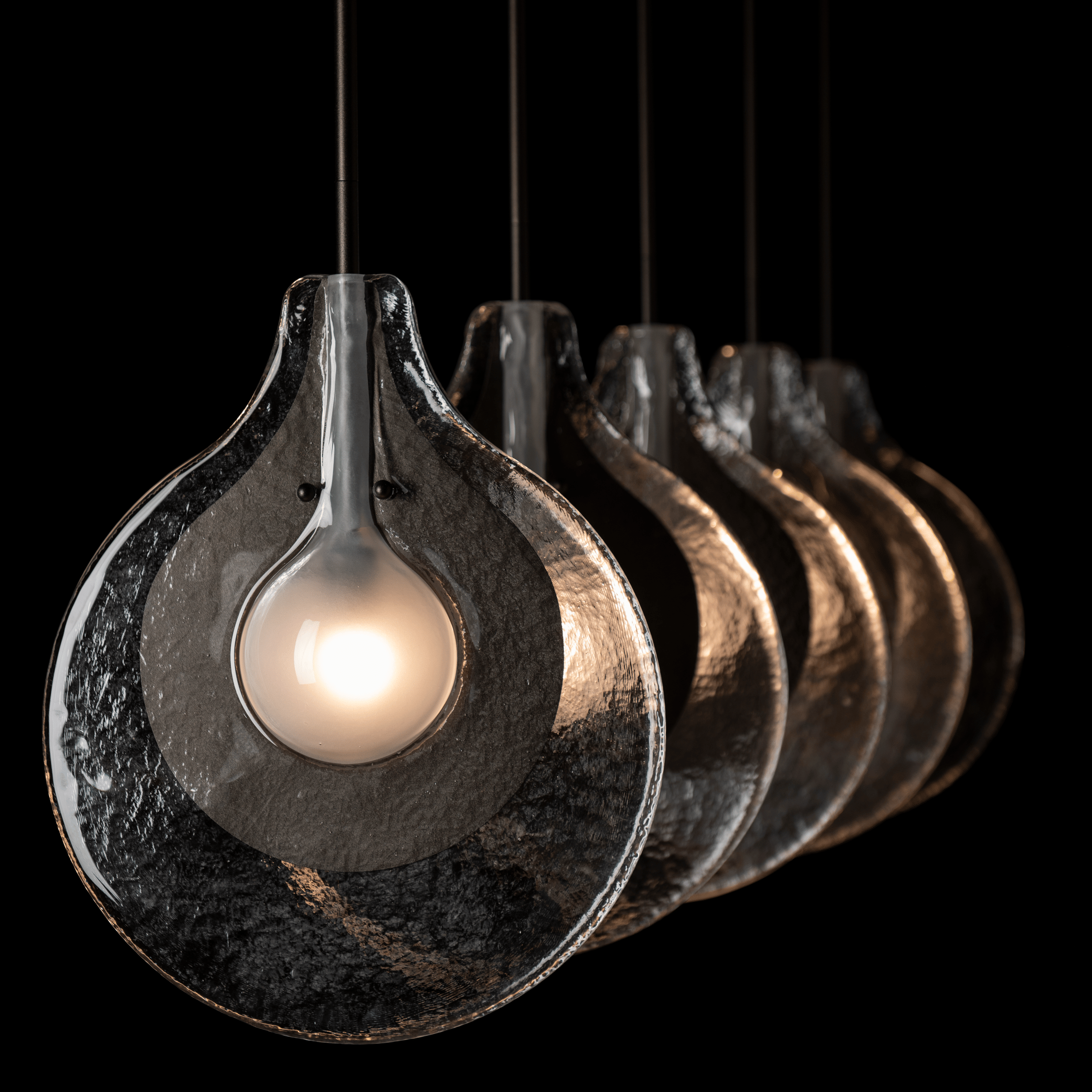 5 light linear pendant outlet